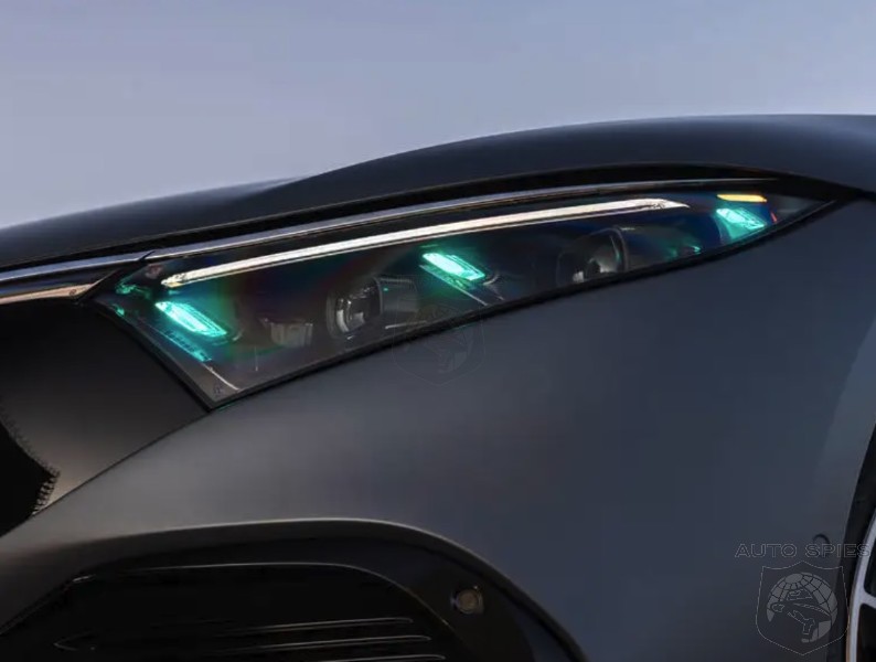 Mercedes To Use Turquoise Running Lights To Signify That Autonomous Driving In Use